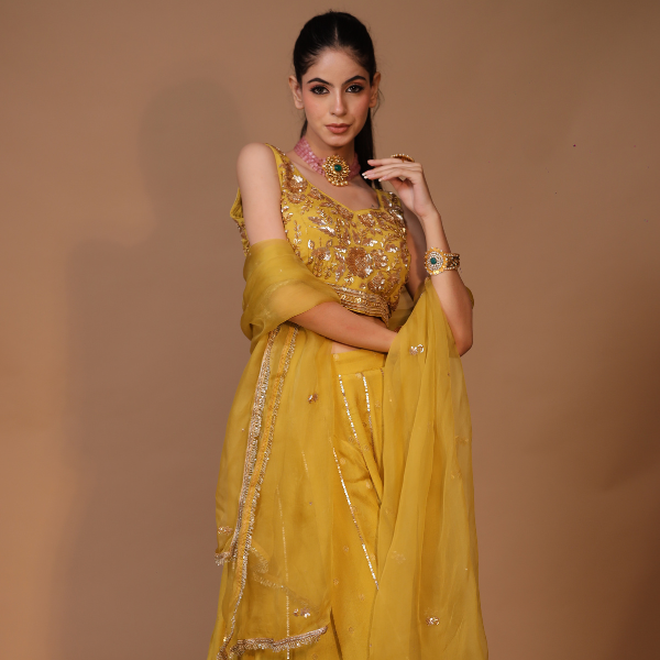 3-Piece Lehenga Set Zardozi Zari Sippi Embroidery (Yellow)